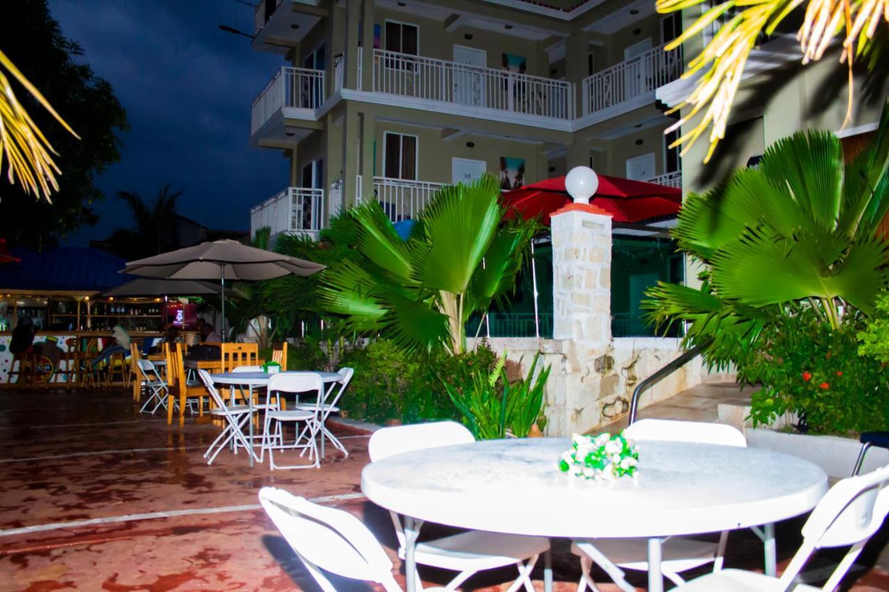 Three Kings Hotel Vertieres Luaran gambar