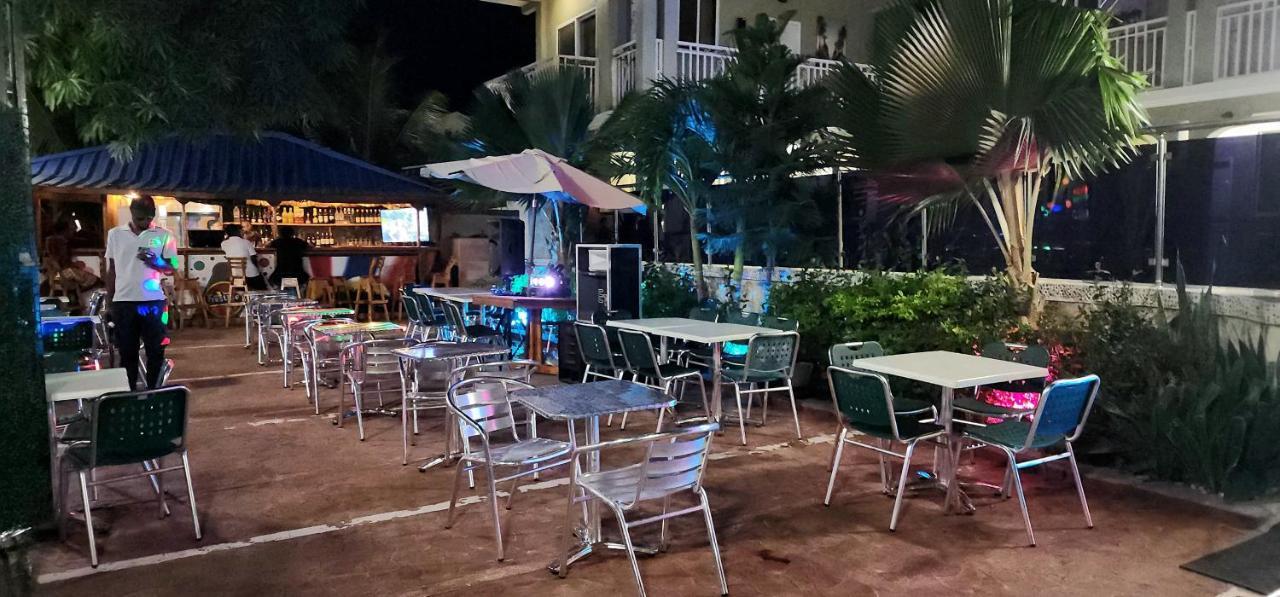 Three Kings Hotel Vertieres Luaran gambar