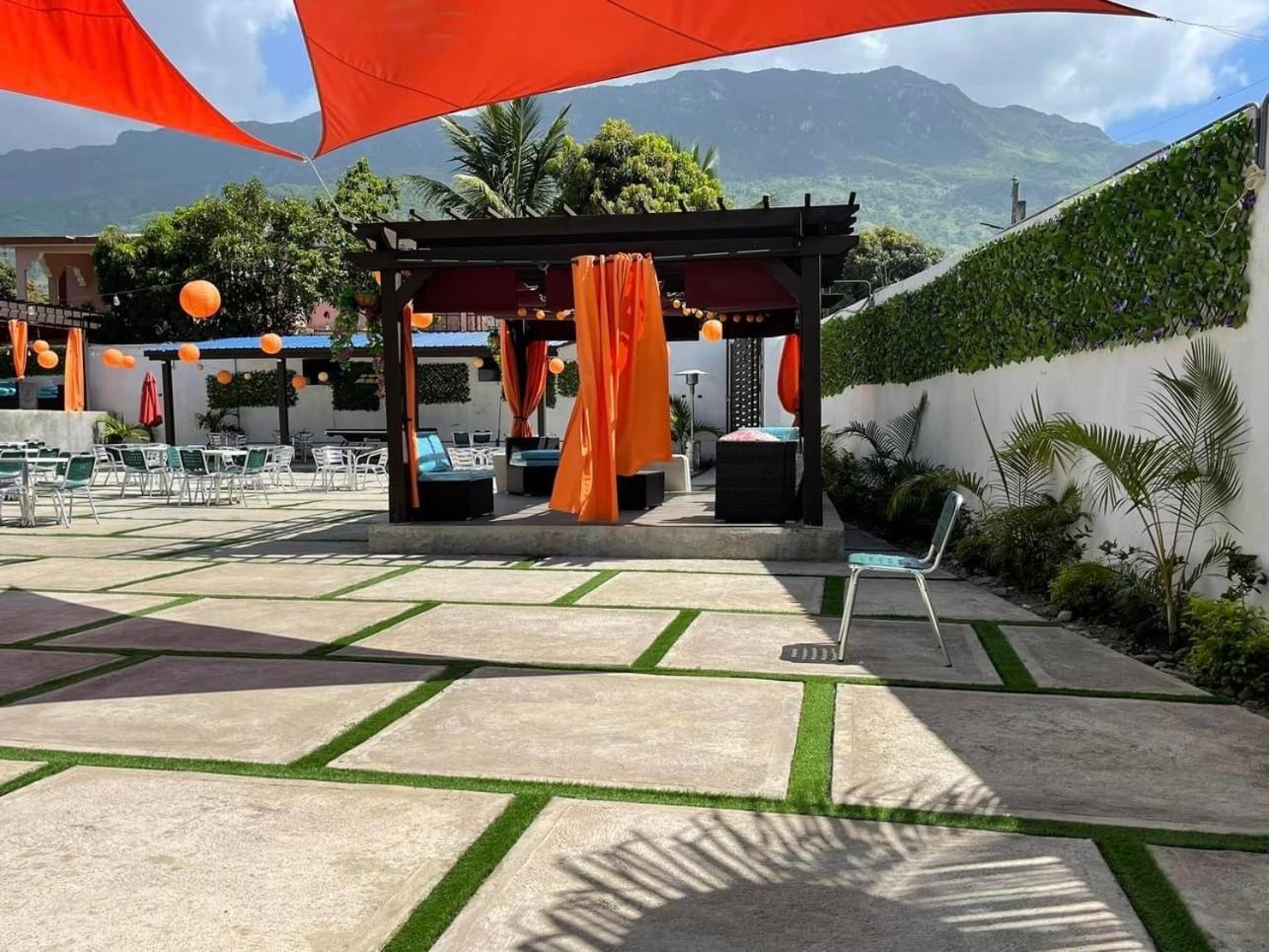 Three Kings Hotel Vertieres Luaran gambar