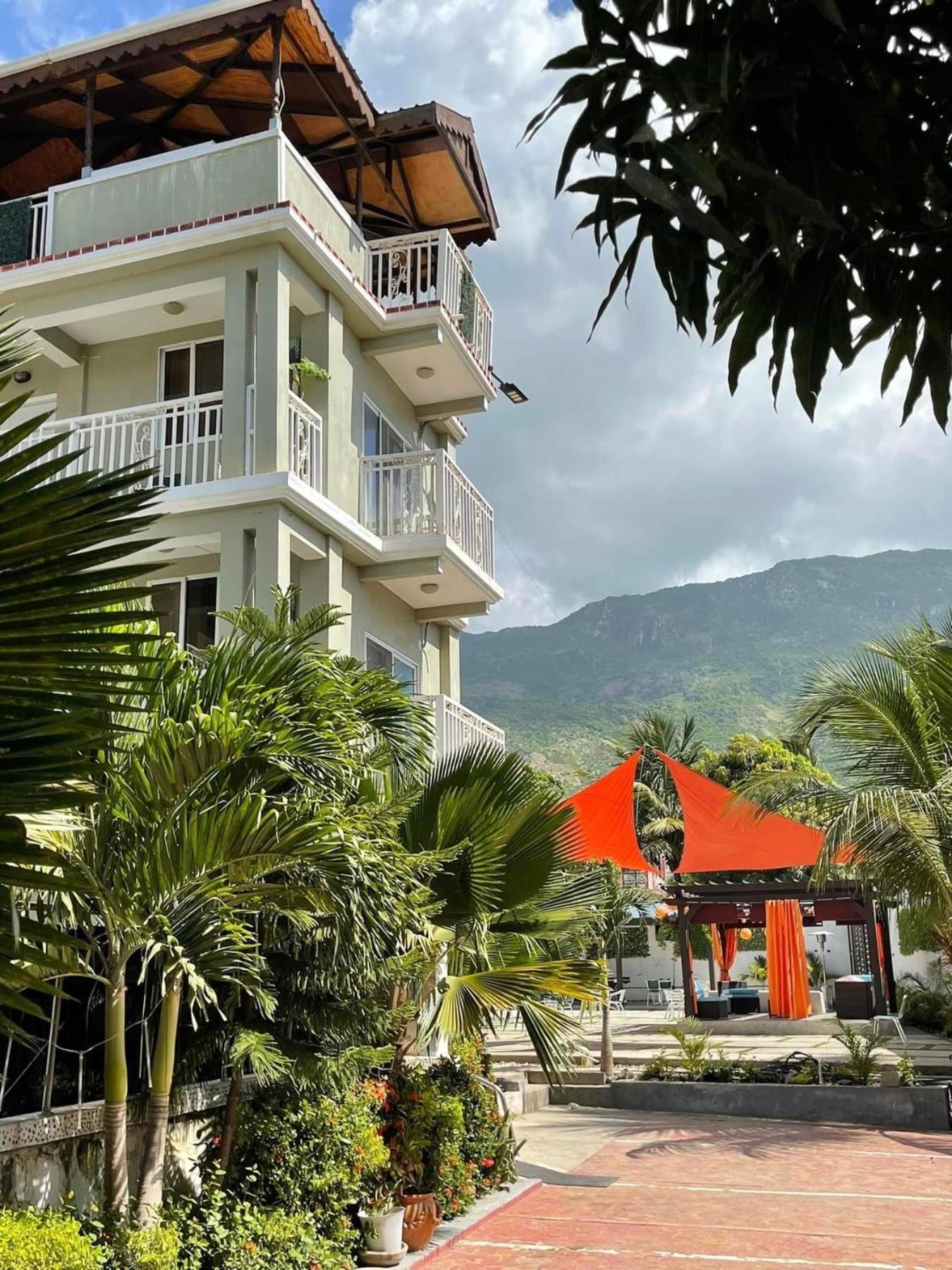 Three Kings Hotel Vertieres Luaran gambar